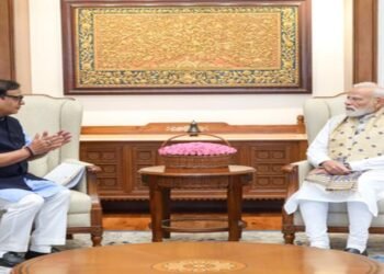Himanta briefs PM Modi on Assam floods, rehab plans
