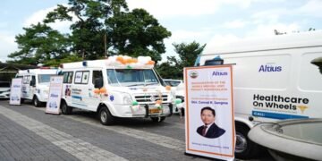 Doctor At Your Doorstep: CM Rolls Out 3 Mobile Clinics