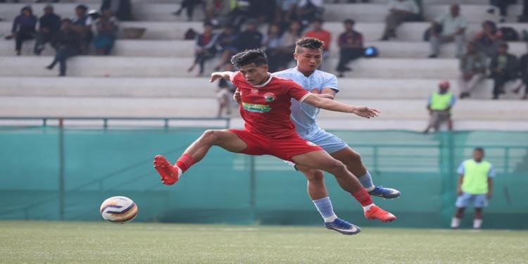 Lajong Hit The Top