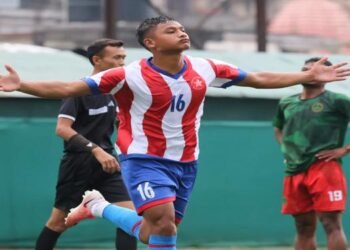 Langsning Go Top With Second-Half Show