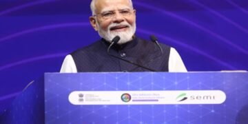 PM Modi stresses developing advanced tech