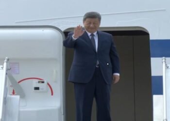 Chinese Pres Xi Jinping leaves Delhi