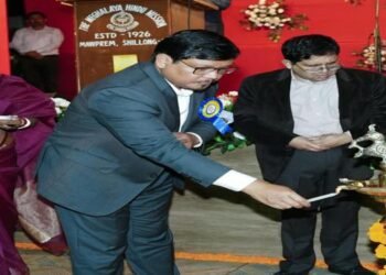 Love Your Community, Don’t Hate Others: CM At Hindu Mission Centenary