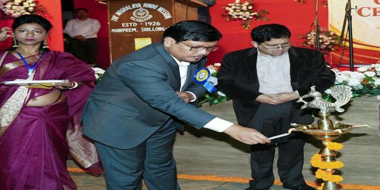 Love Your Community, Don’t Hate Others: CM At Hindu Mission Centenary